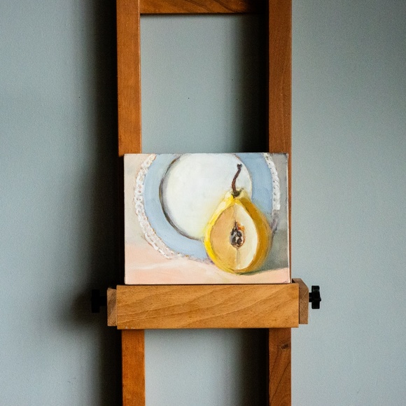 Still life oil painting "Pear and plate" , 8"x10" , original oil on canvas - Picture 4 of 5